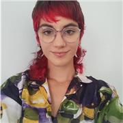 Studentessa dell'Accademia di Belle Arti, offro lezioni di storia dell'arte